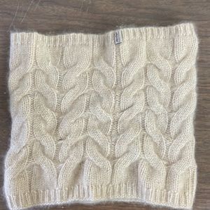 Khan Bogd Mongolian cashmere neck warmer